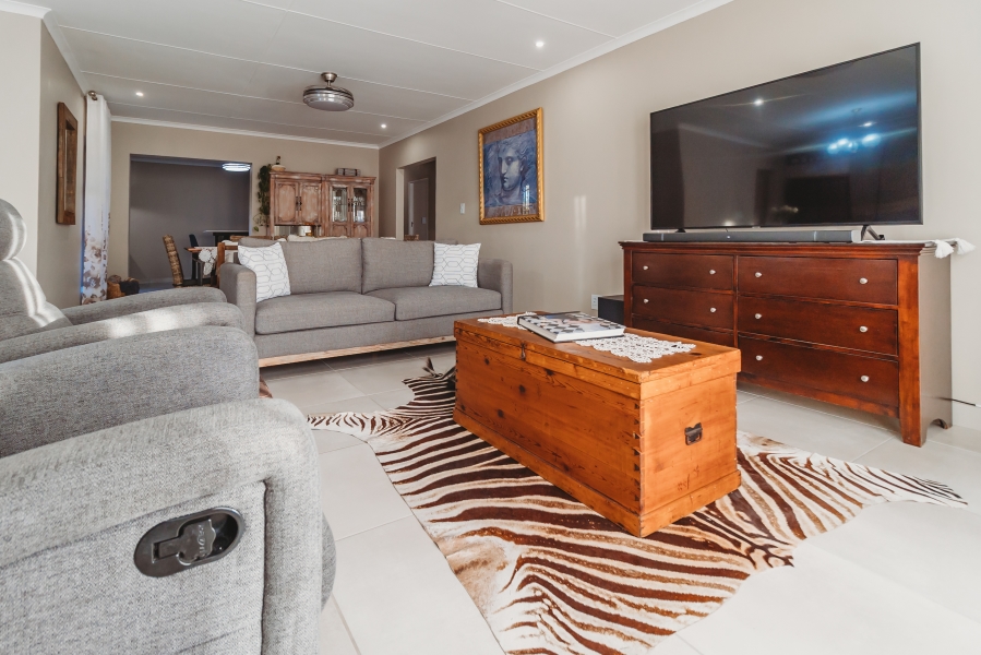3 Bedroom Property for Sale in Heather Park Western Cape